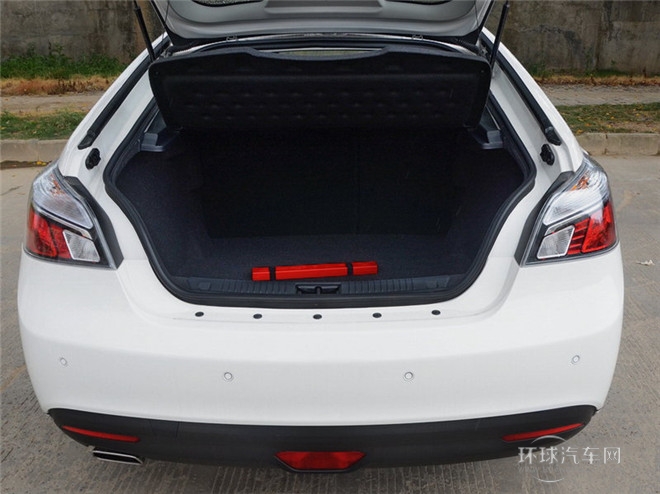 2013款 掀背 1.8L 手动舒适版