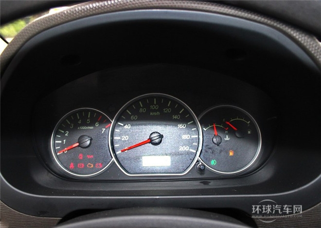 2014款 1.5LS 自动豪华型L2B