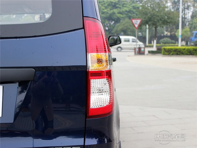 2014款 1.5LS 自动舒适型L2B