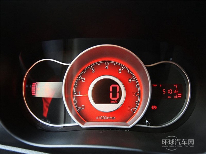 2014款 1.5L 手动尊贵型