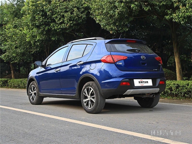 2014款 1.5L 手动尊贵型