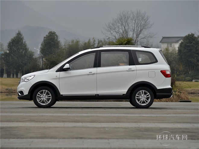 2015款 1.5L 手动豪华型
