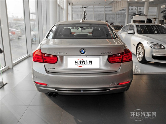 2015款 328i xDrive 设计套装型
