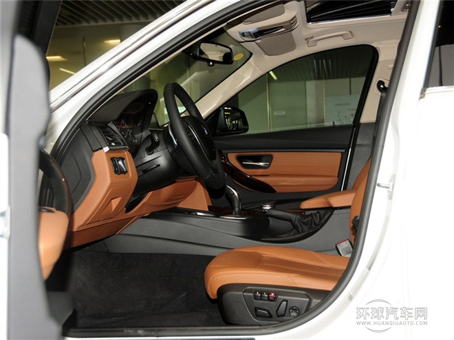 2015款 335i xDrive 设计套装型