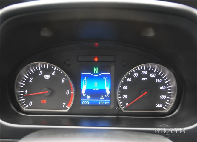 2015款 1.5L 自动尊贵型