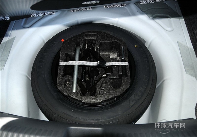 2015款 1.6L 手动领先型