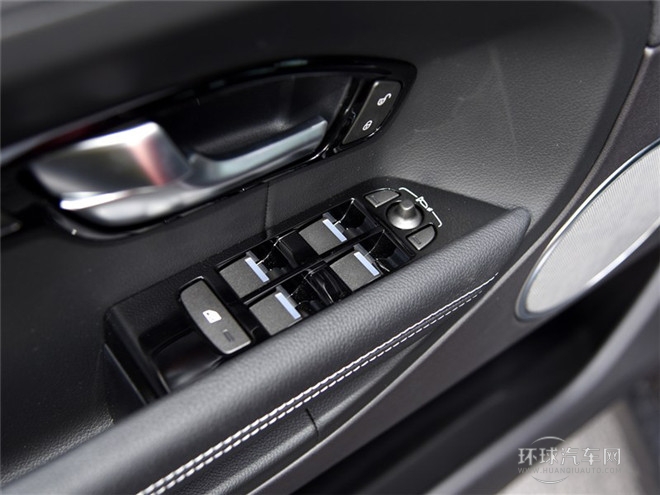 2015款 2.0T 五门锐动版