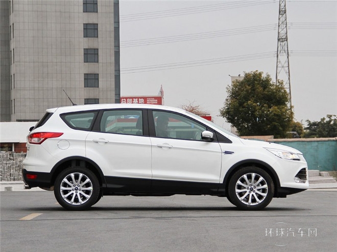 2015款 1.5L GTDi 两驱舒适型