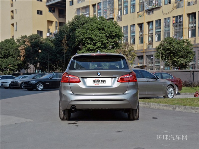 2015款 218i 运动设计套装