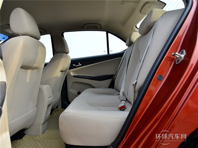 2015款 1.5L 手动够炫版