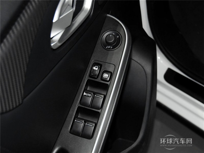 2015款 舞动限量版 1.8T 自动豪华型