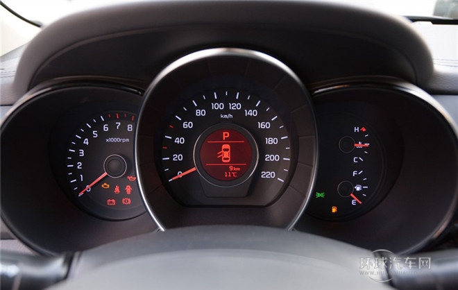 2015款 三厢 1.4L AT Premium