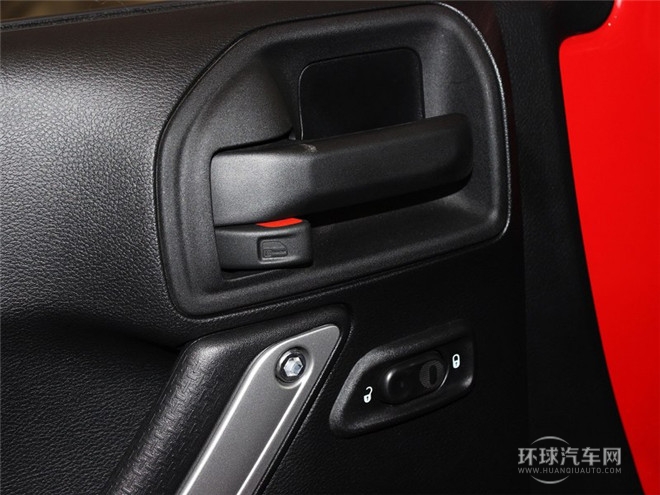 2015款 3.6L 四门版 Rubicon