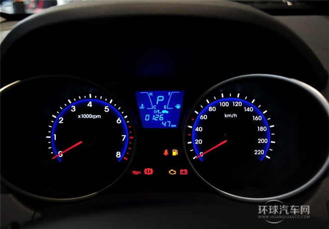 2015款 2.0L 自动四驱智能型 国IV