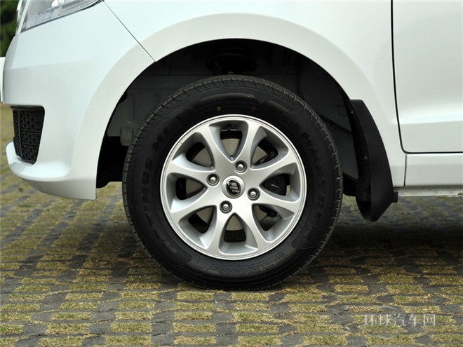 2015款 1.2L 舒适型