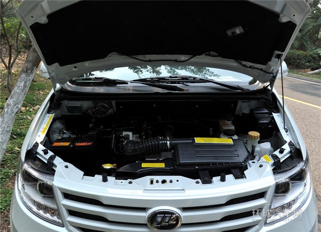 2015款 1.2L 舒适型