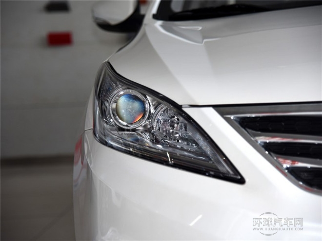 2015款 1.6L 手动尊贵型