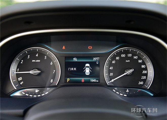 2015款 18T 双离合运动旗舰型