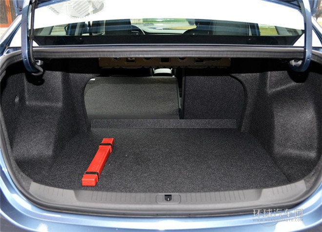 2015款 18T 双离合豪华型