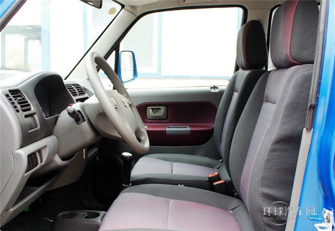 2015款 1.0L 手动实用型