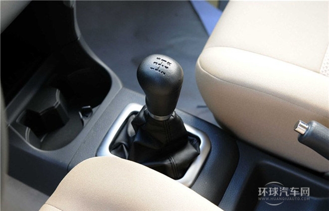 2015款 两厢 1.4L 手动梦想型