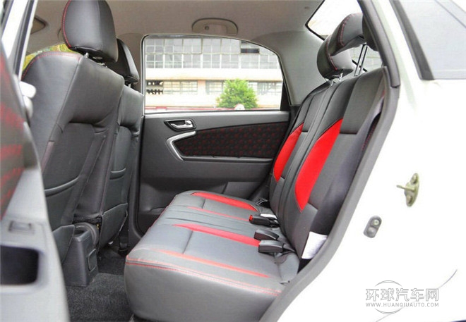 2015款 三厢 1.4L 手动理想型