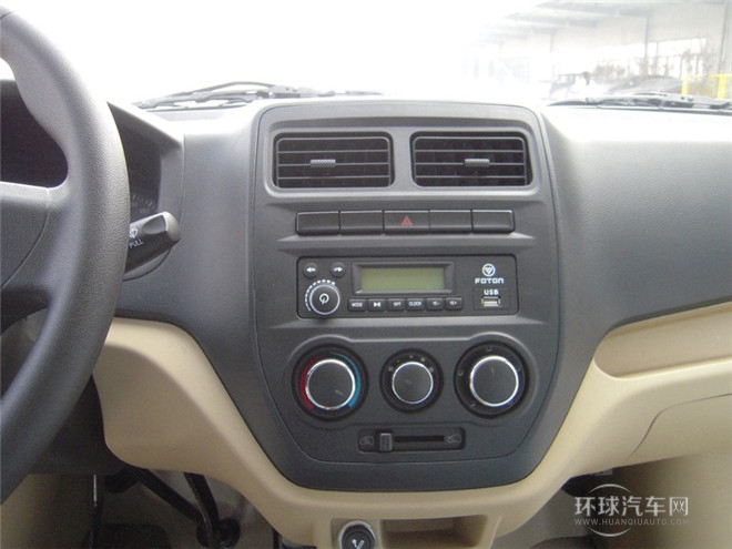 2015款 1.0L舒适型G10
