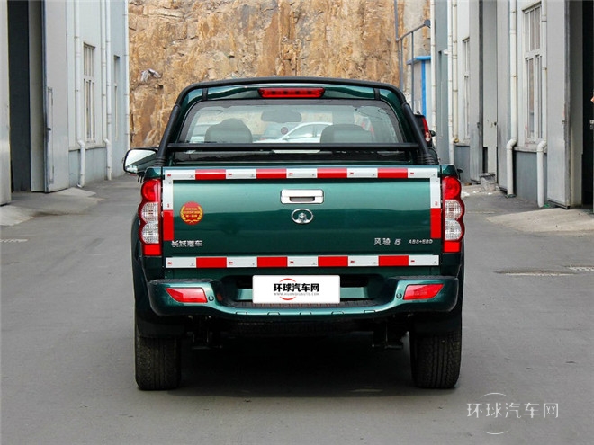 2014款 2.8T进取型小双排GW2.8TC