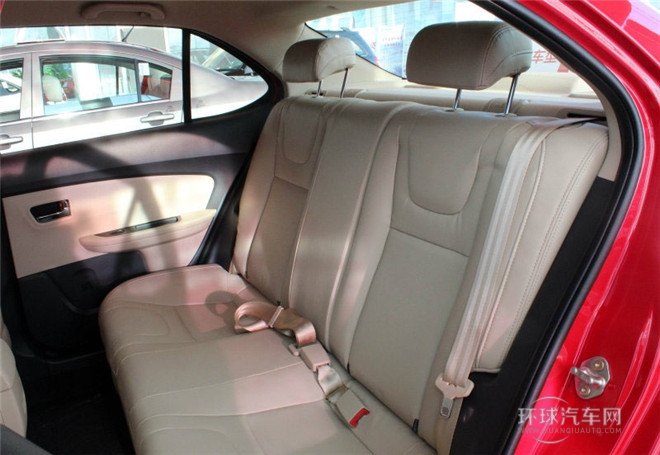 2015款 1.5L 手动风尚型