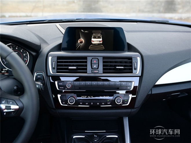 2015款 220i 敞篷轿跑车 领先型