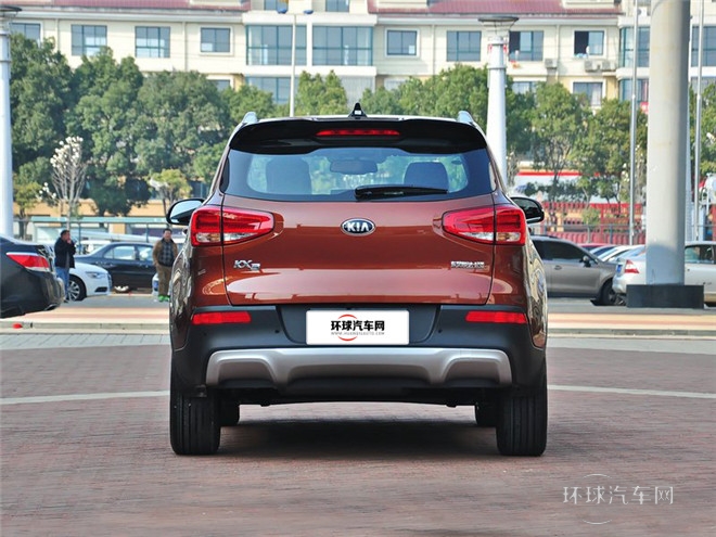 2015款 1.6L 手动两驱GLS