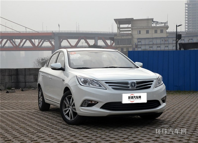 2015款 1.6L 自动旗舰型
