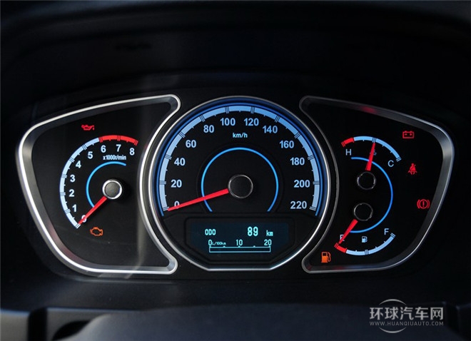 2015款 2.0L 手动智享型