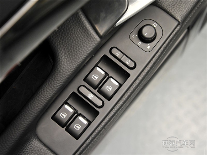 2015款 1.8T 标准型