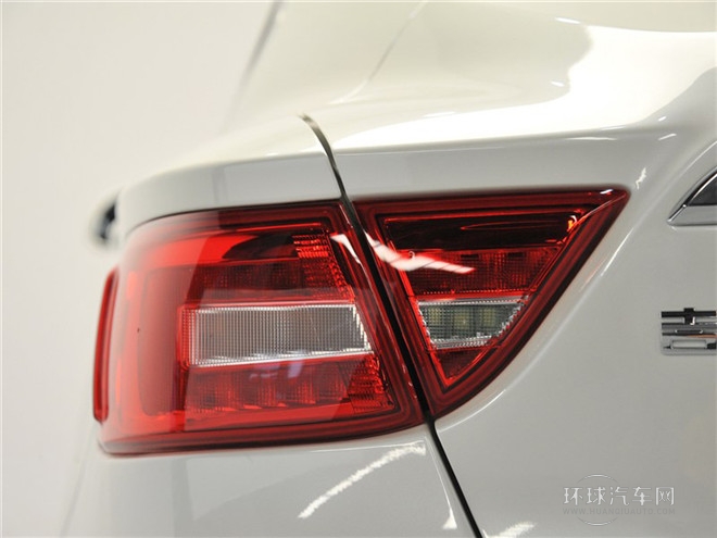 2015款 1.8T 标准型