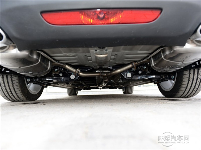 2015款 1.8T 旗舰型