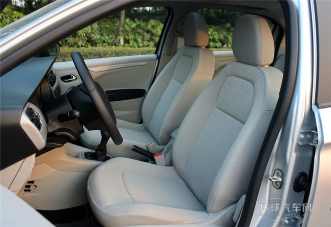2015款 质尚版 1.6L 自动豪华型