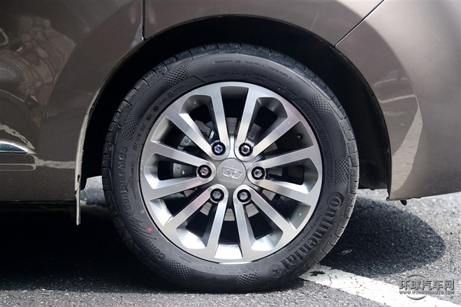 2015款 2.0T 自动旗舰型
