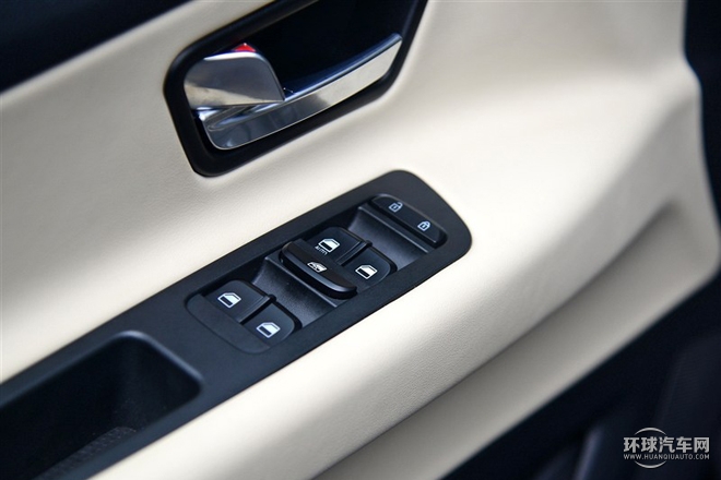 2015款 2.0T 自动旗舰型