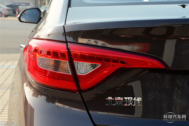 2015款 2.4L DLX尊贵型