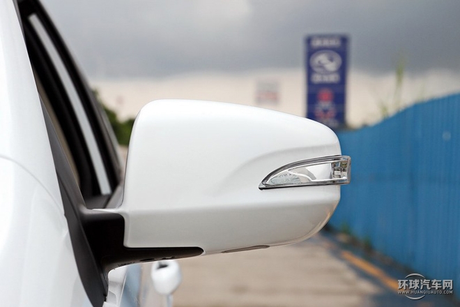 2015款 1.5L 手动舒适型
