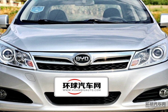 2015款 1.5L 自动豪华型