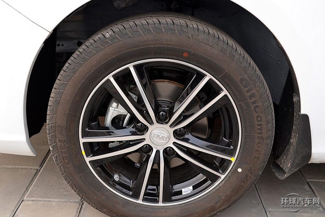 2015款 1.5L 自动旗舰型