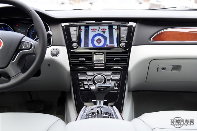 2015款 2.0T 豪华型