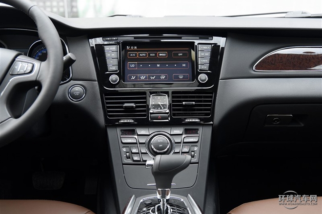 2015款 1.8T 技术型