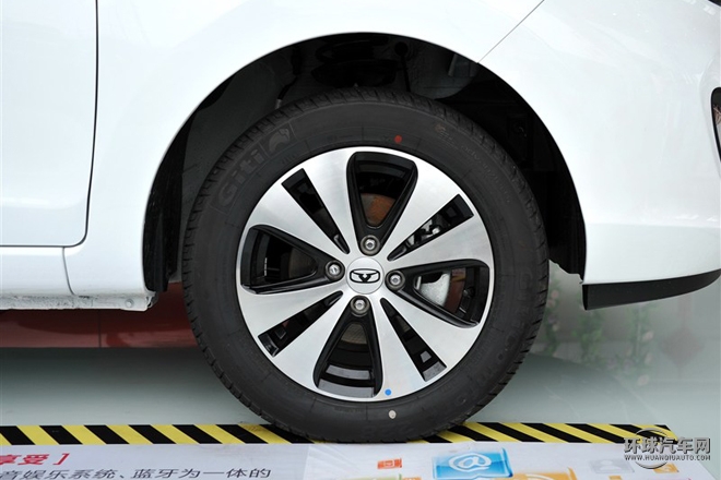 2015款 1.5L 手动蓝钻版