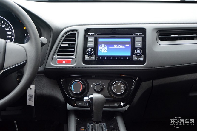 2015款 1.5L CVT两驱舒适型