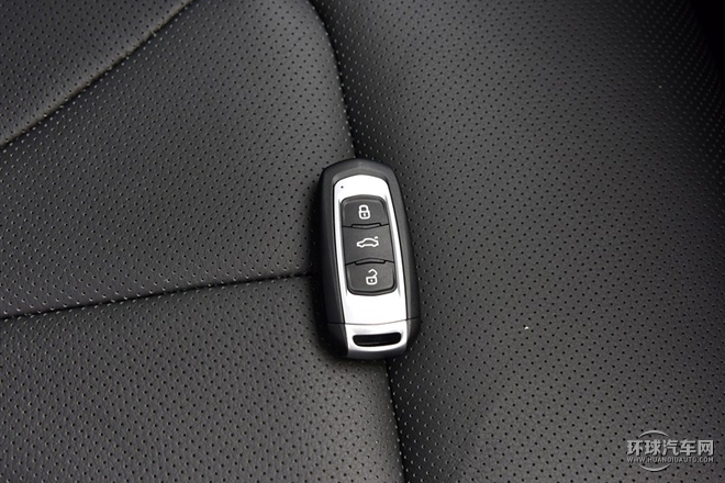 2015款 1.8T 豪华型