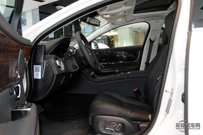 2015款 XJL 3.0 SC 两驱全景商务版