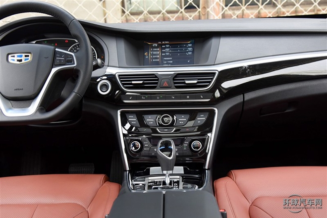 2015款 礼宾限量版 1.8T 尊享型